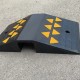 Dosso Passacavo 1 Canale 118x90 mm in Gomma Dosso Passacavo 1 Canale 118x90 mm in Gomma